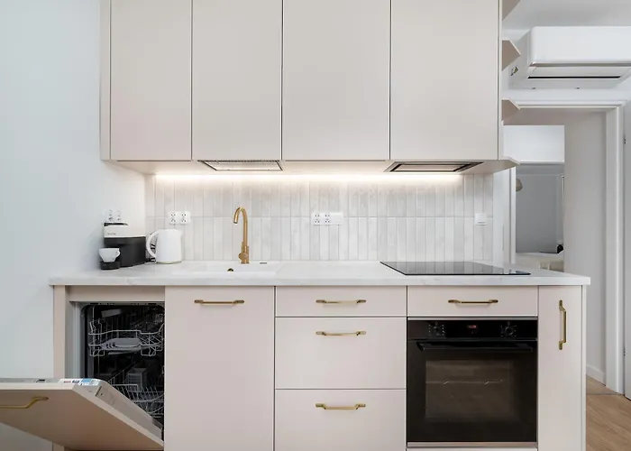 Azure Teatralna With Air Conditioning In By Renters *