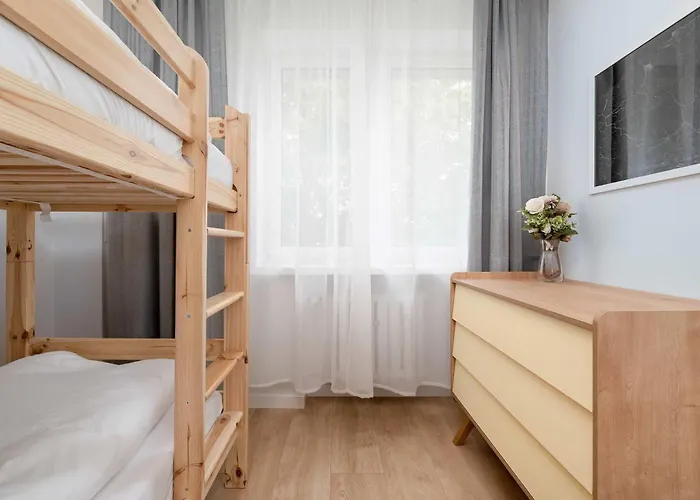 Azure Teatralna With Air Conditioning In By Renters Apartman Wrocław