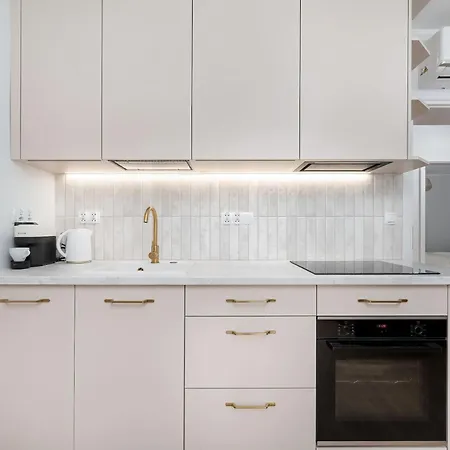 Apartment Azure Teatralna With Air Conditioning In By Renters *